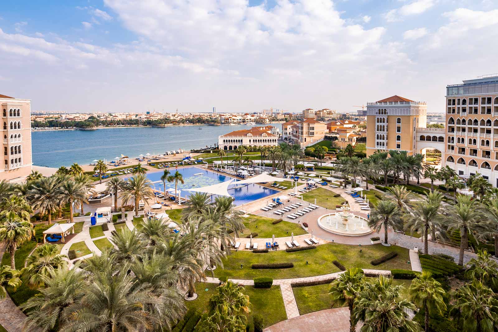 The Ritz-Carlton Abu Dhabi - Grand Canal